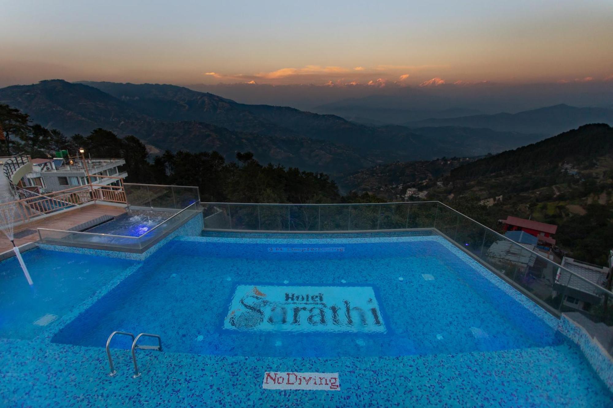 Hotel Sarathi ドゥリケル エクステリア 写真