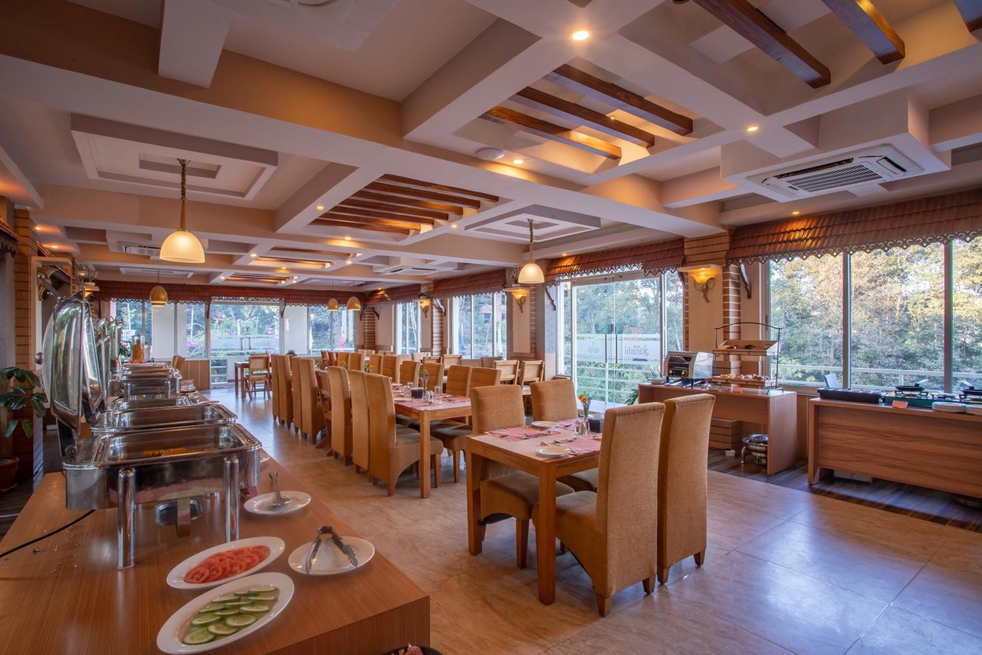 Hotel Sarathi ドゥリケル エクステリア 写真