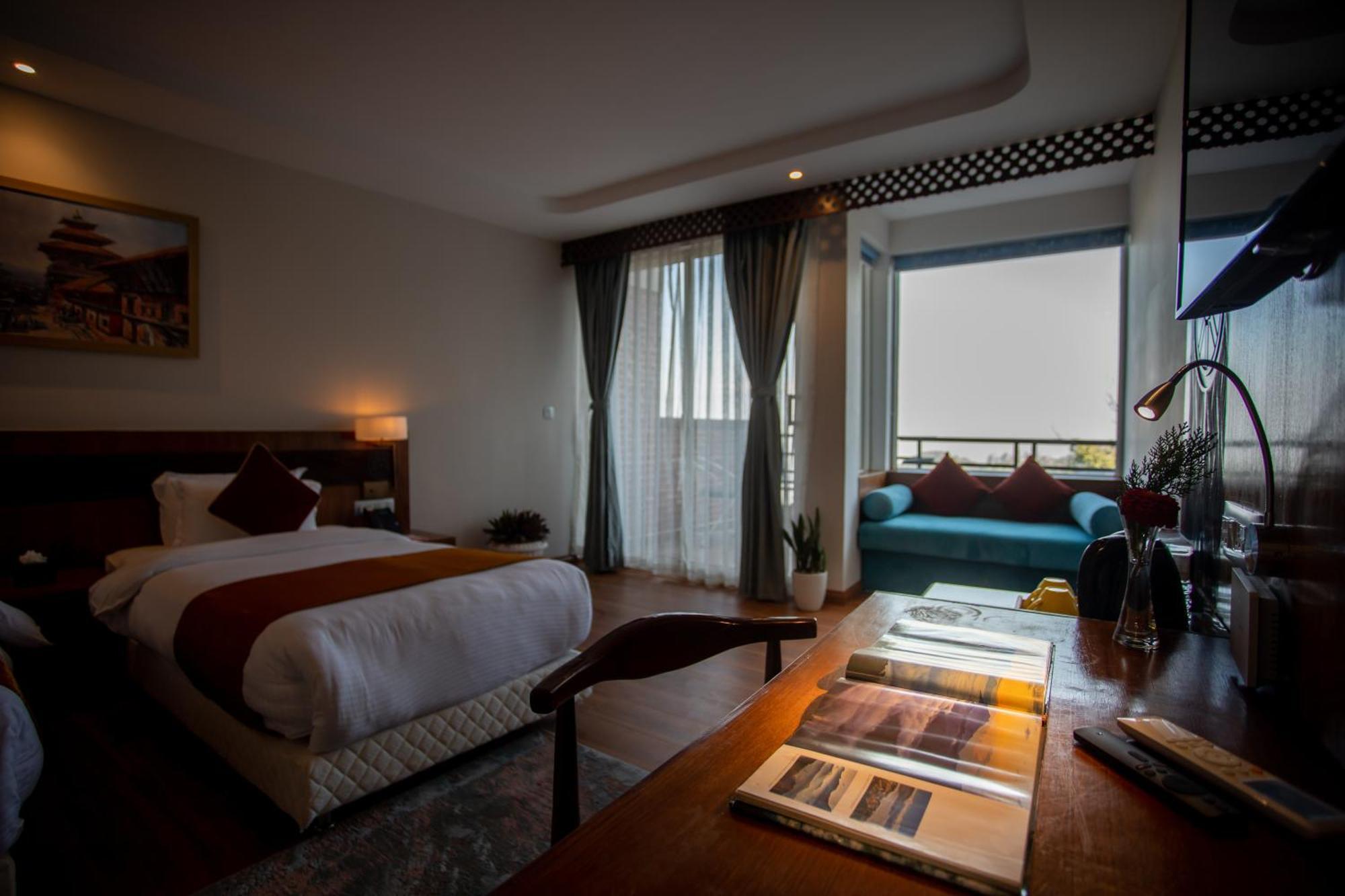 Hotel Sarathi ドゥリケル エクステリア 写真