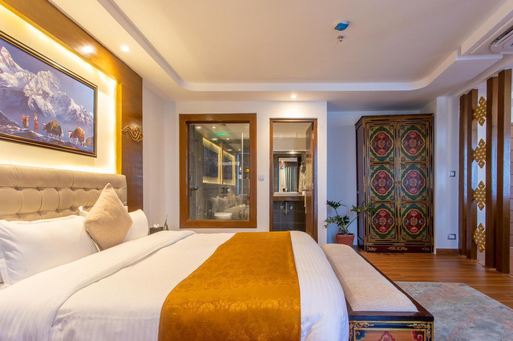 Hotel Sarathi ドゥリケル エクステリア 写真