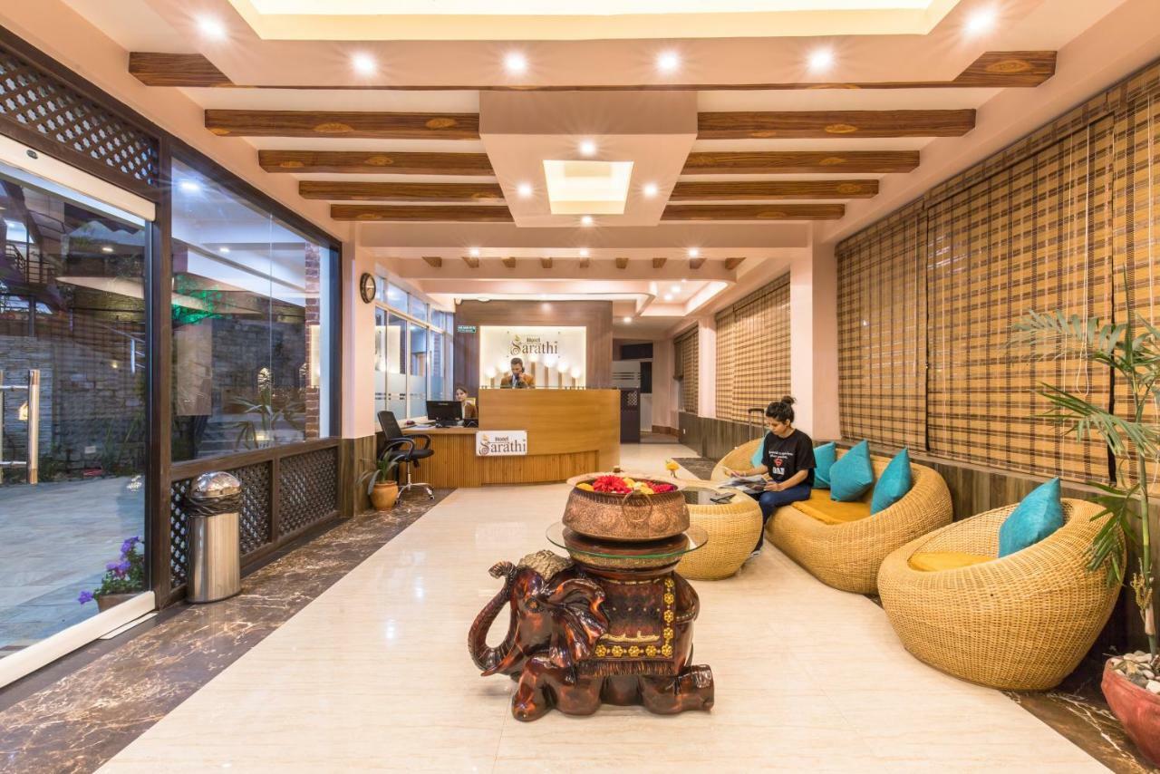 Hotel Sarathi ドゥリケル エクステリア 写真